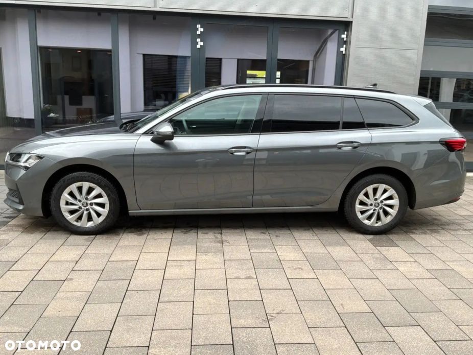 Skoda Superb 2026 photo 3