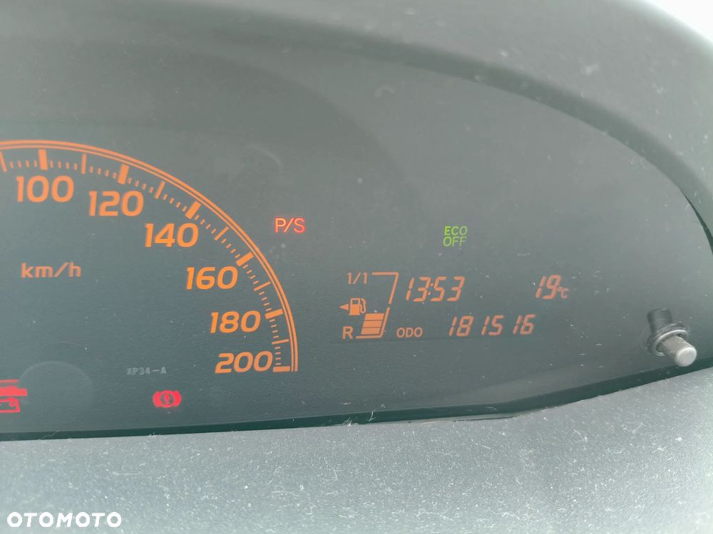 Toyota Yaris 1.33 Luna - 5