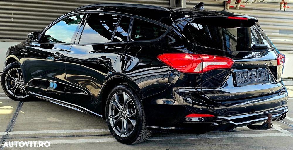 Ford Focus 1.5 EcoBoost Start-Stopp-System ST-LINE - 14