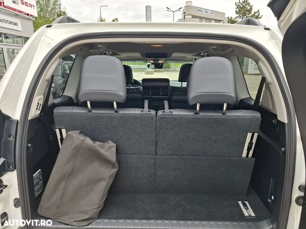 Toyota Land Cruiser 2.8l D-4D 204 CP A/T 7 locuri Luxury AVS - 29