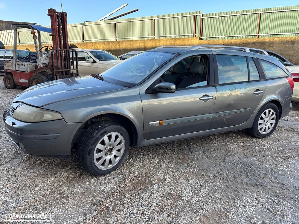Renault Laguna de 2003 para peças - 3