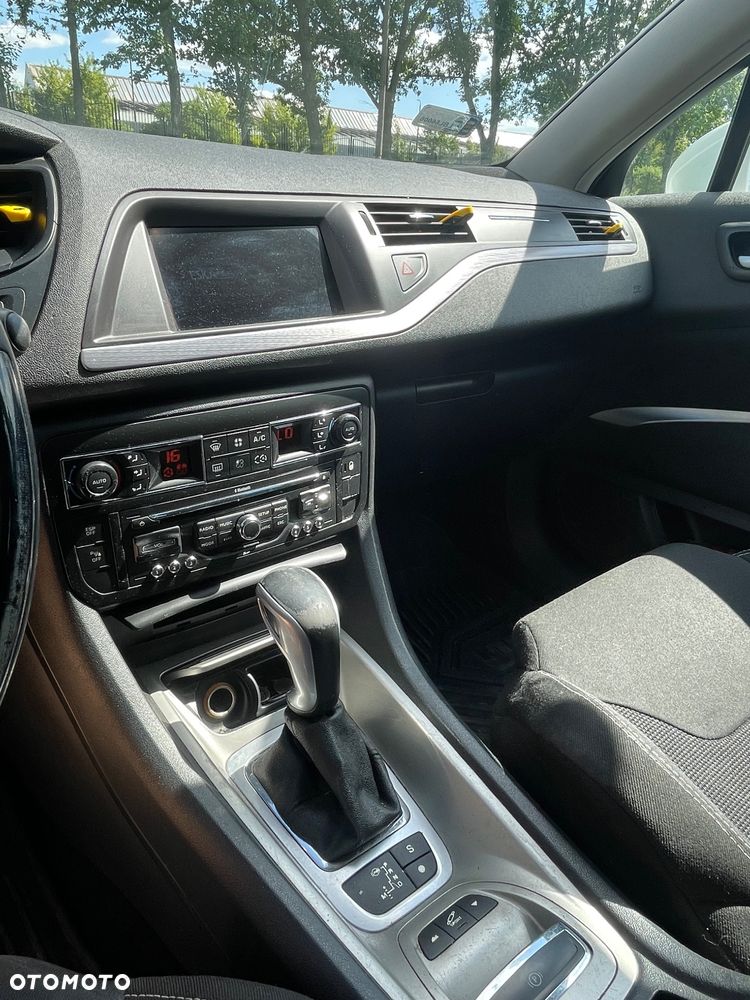 Citroën C5 HDi 135 Automatik Exclusive - 17
