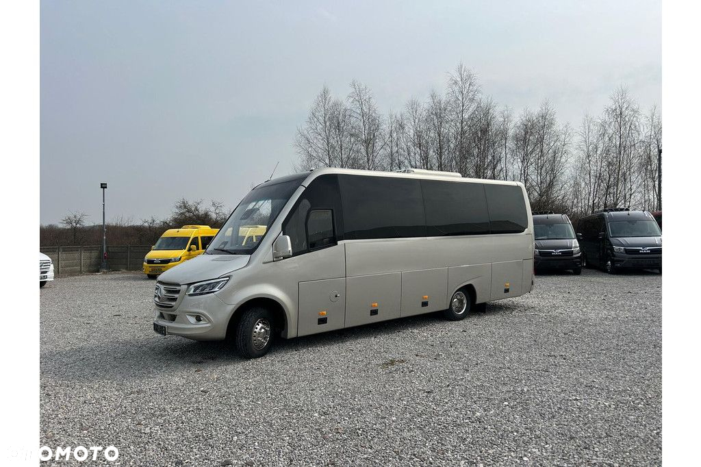 Mercedes-Benz Sprinter 519 - 10