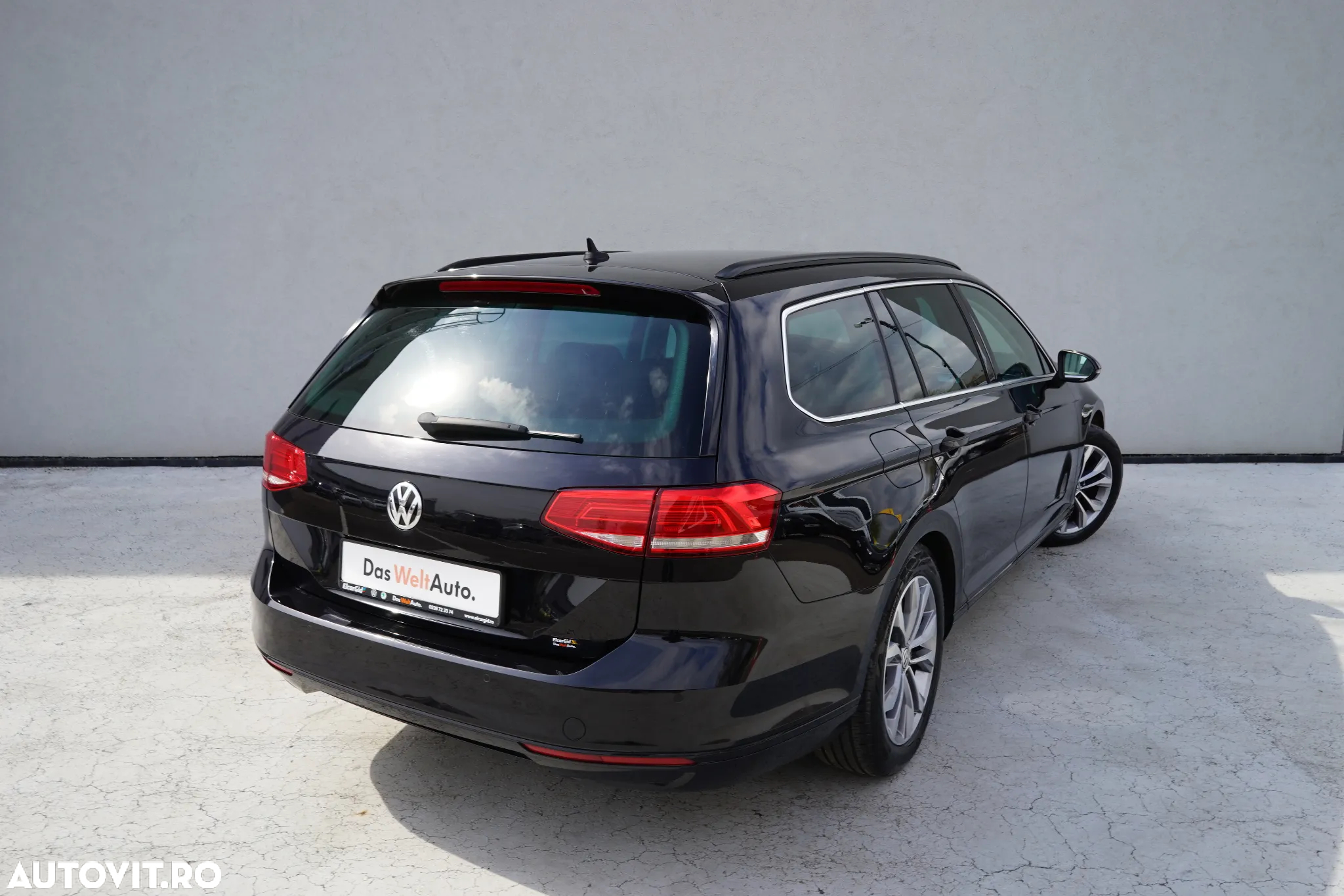 Volkswagen Passat Variant 2.0 TDI DSG Comfortline - 6