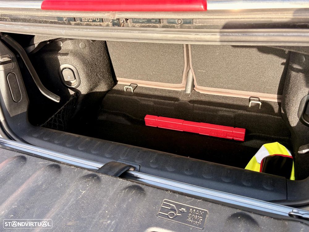 MINI Cabrio Cooper SD Auto Desportiva - 27