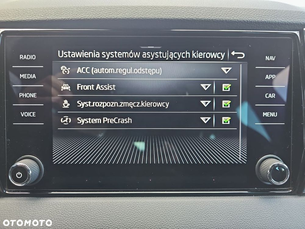 Skoda Karoq 1.5 TSI ACT 4x2 Sportline DSG - 21