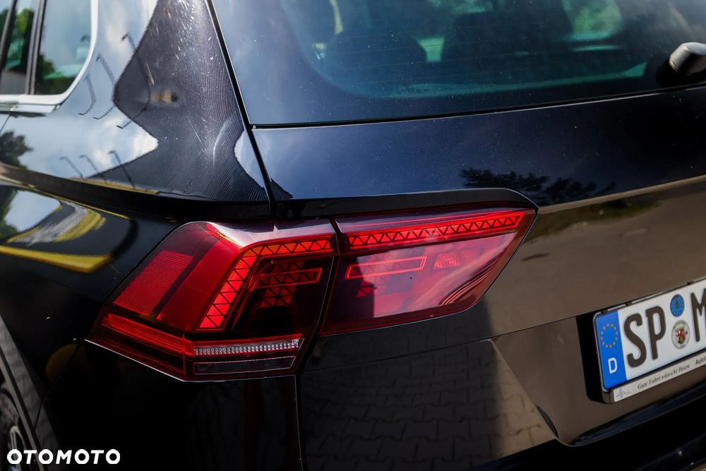 Volkswagen Tiguan 2.0 TDI SCR 4Motion (BlueMotion Techn.) DSG Highline - 16