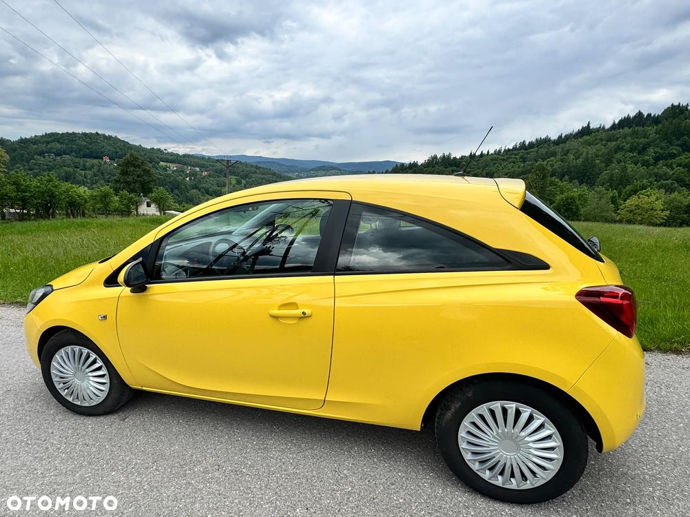 Opel Corsa 1.2 Enjoy - 2
