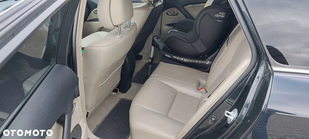 Toyota Avensis 2.2 D-4D Sol Plus NAVI - 15