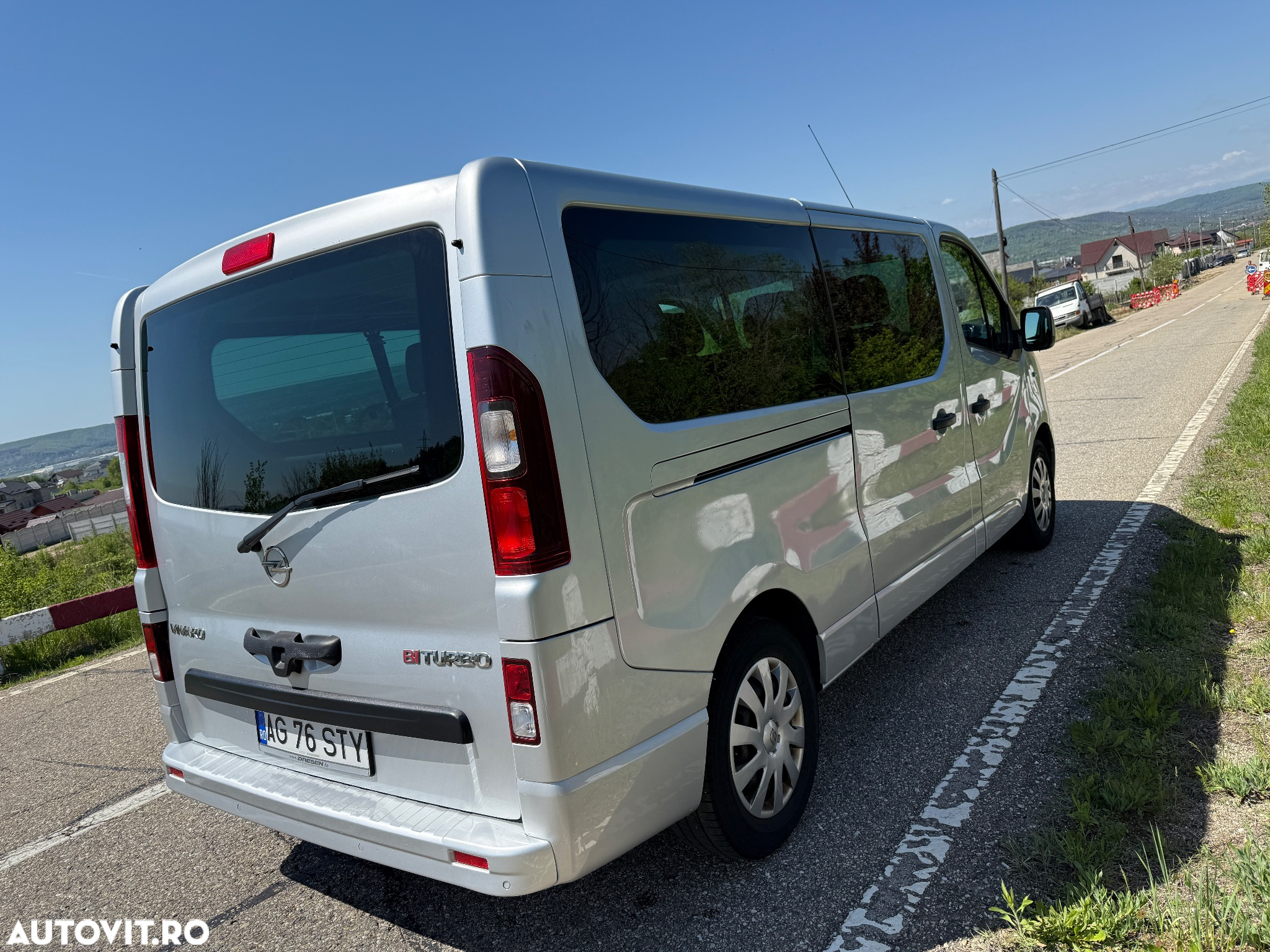 Opel Vivaro 1.6 D L2H1 S&S Tourer - 6