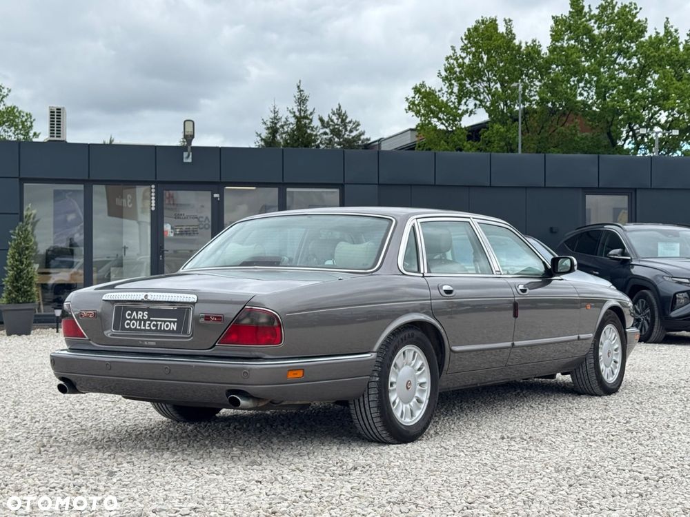 Jaguar Daimler - 5