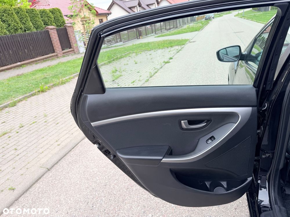 Hyundai i30 - 15