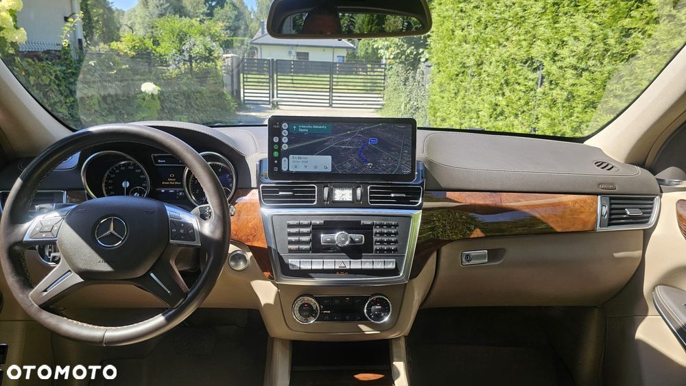 Mercedes-Benz GL 500 4-Matic - 8