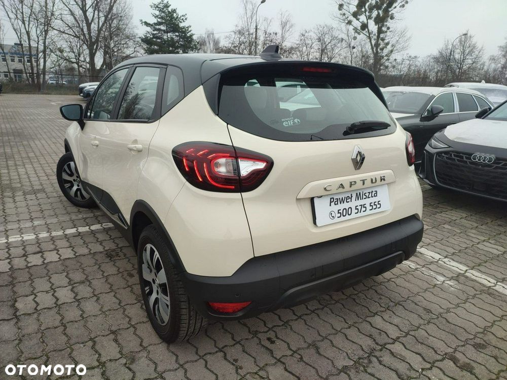 Renault Captur - 3