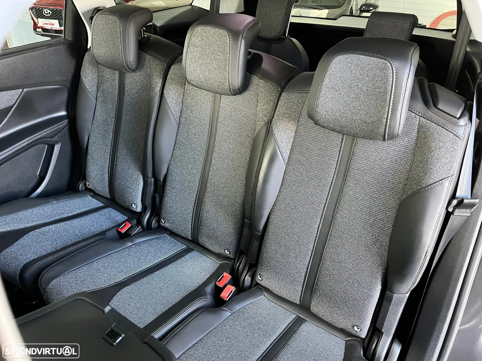Peugeot 5008 2.0 BlueHDi Allure - 10