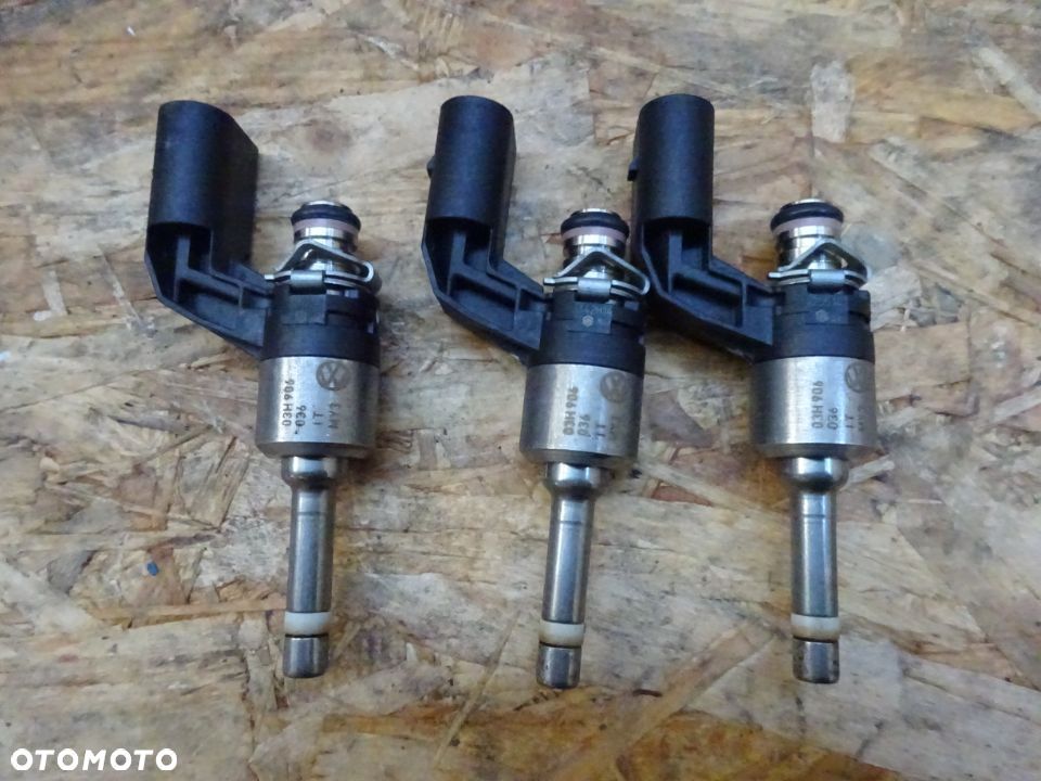 Wtrysk wtryskiwacz 03h906036 VW PASSAT CC 3.6 fsi V6 czesci - 1