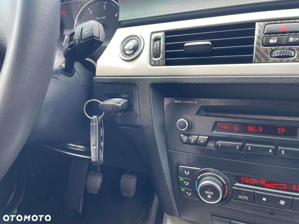 BMW Seria 3 - 27