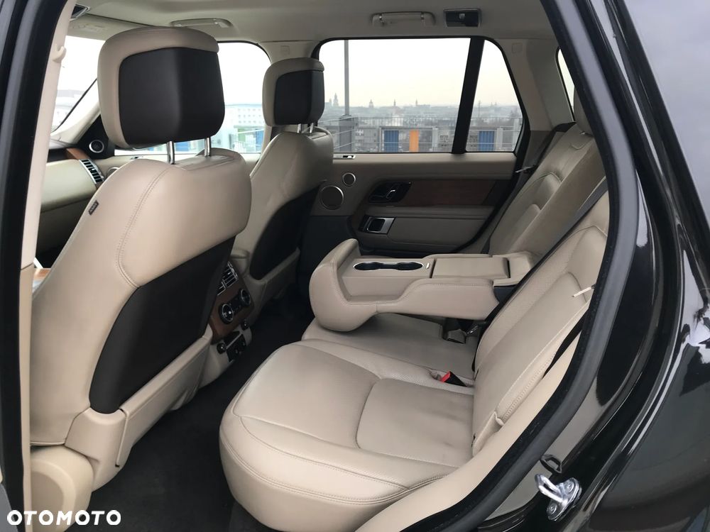 Land Rover Range Rover 4.4SD V8 Vogue - 24