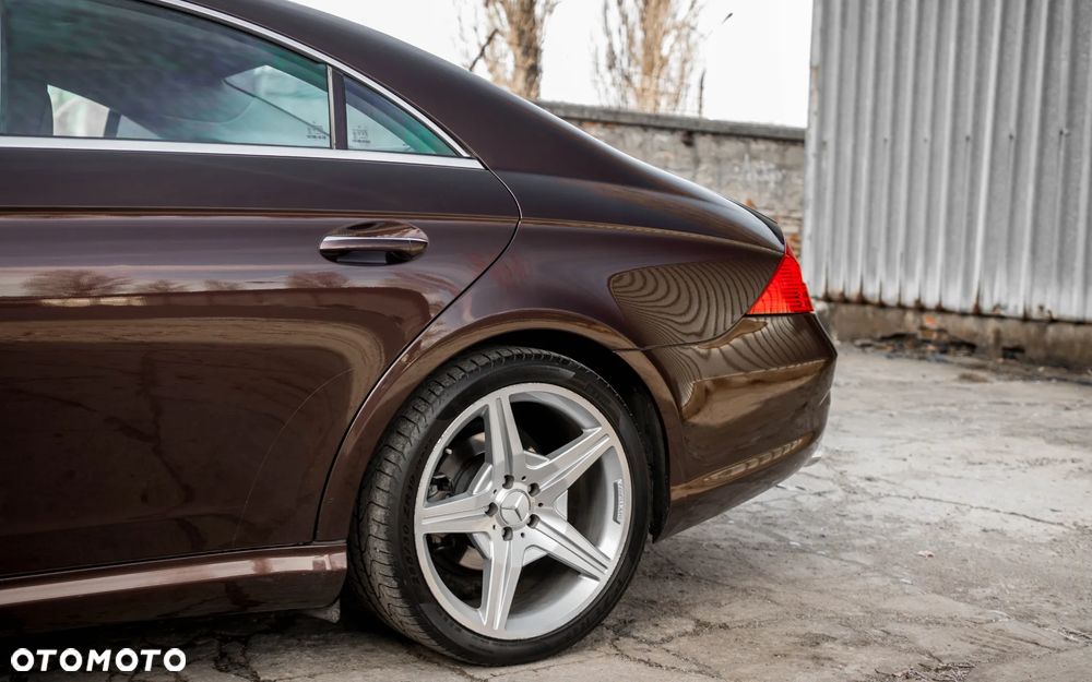 Mercedes-Benz CLS - 21