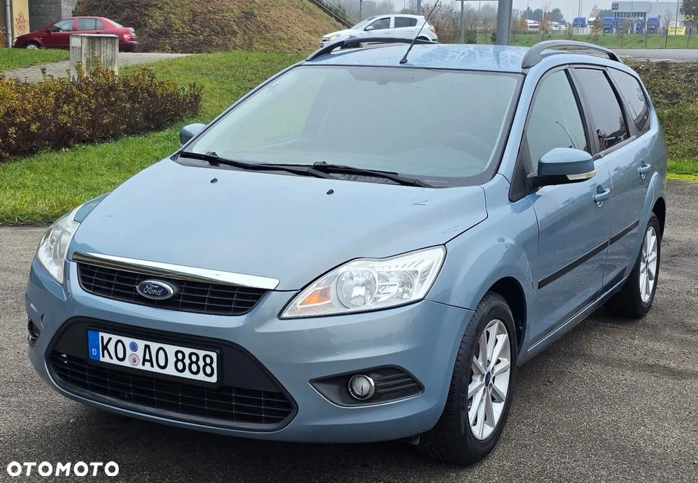 Ford Focus Turnier 1.6 16V Style - 1