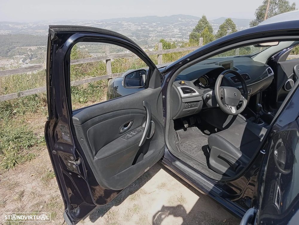 Renault Mégane Sport Tourer 1.5 dCi Dynamique - 25