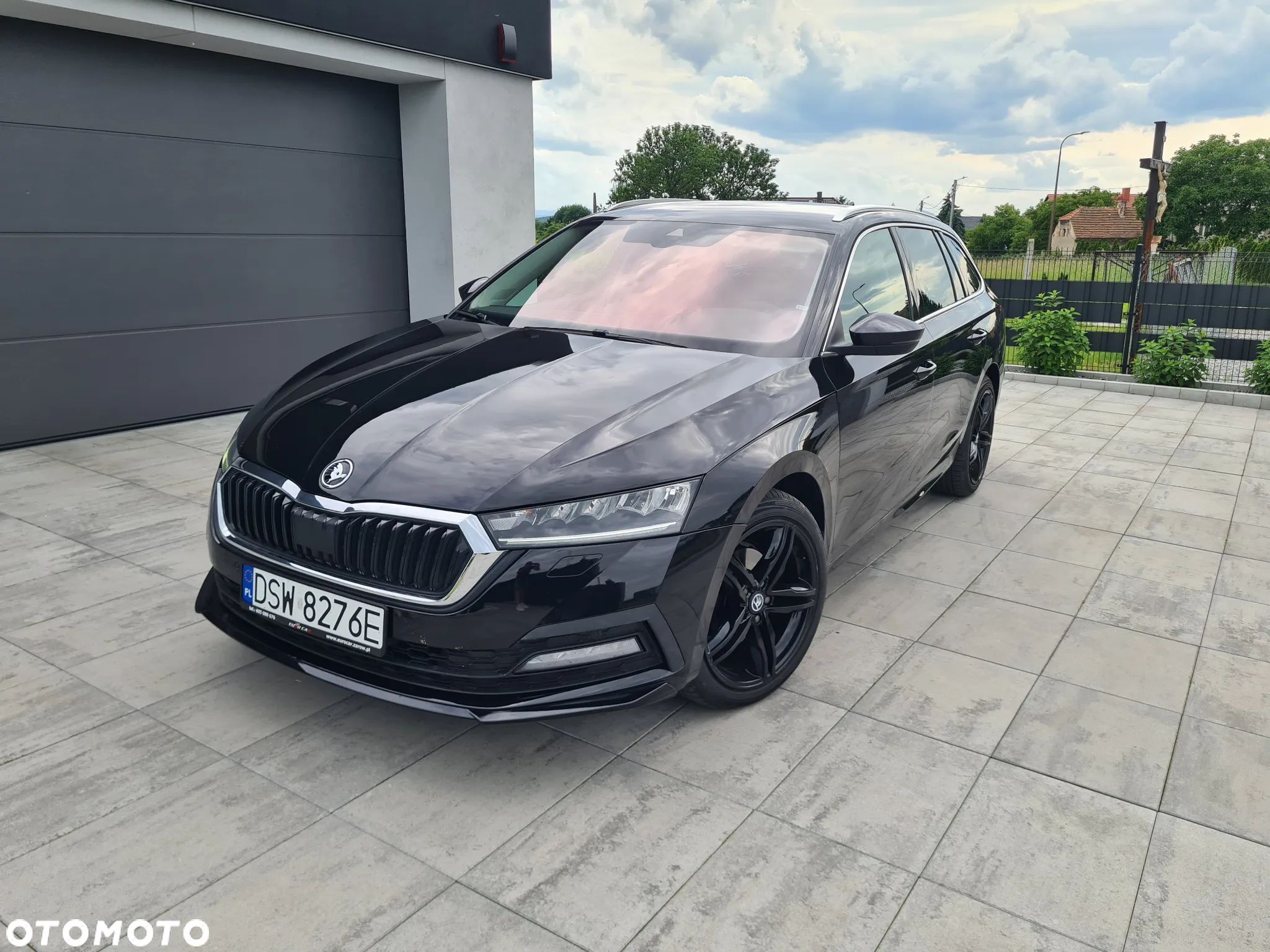 Skoda Octavia 2.0 TDI Business DSG - 1