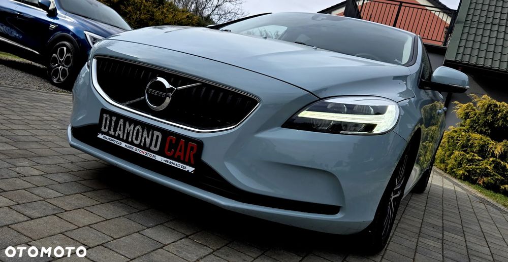 Volvo V40 D2 Geartronic Momentum - 2