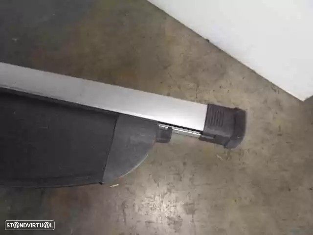 CHAPELEIRA TRASEIRA KIA SPORTAGE 2012 - - 2