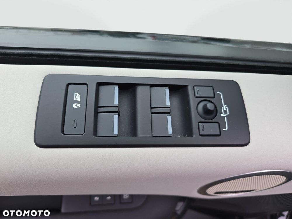 Land Rover Discovery - 21