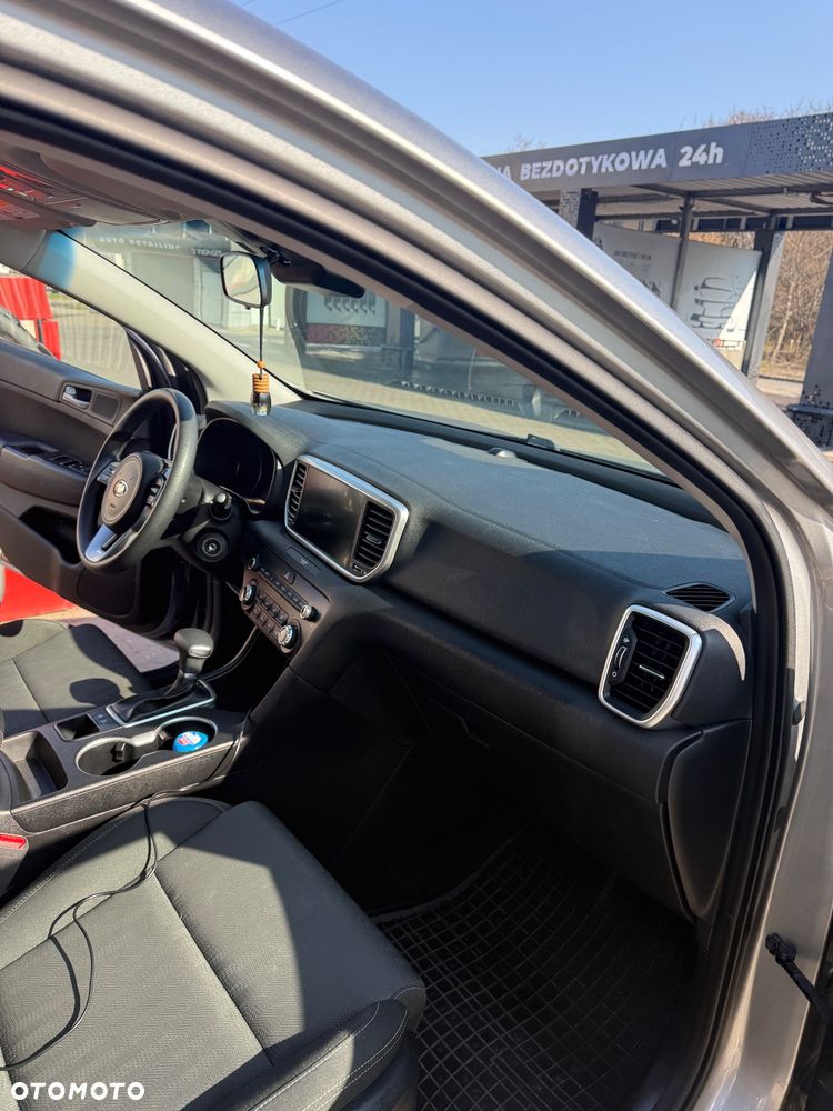 Kia Sportage - 10