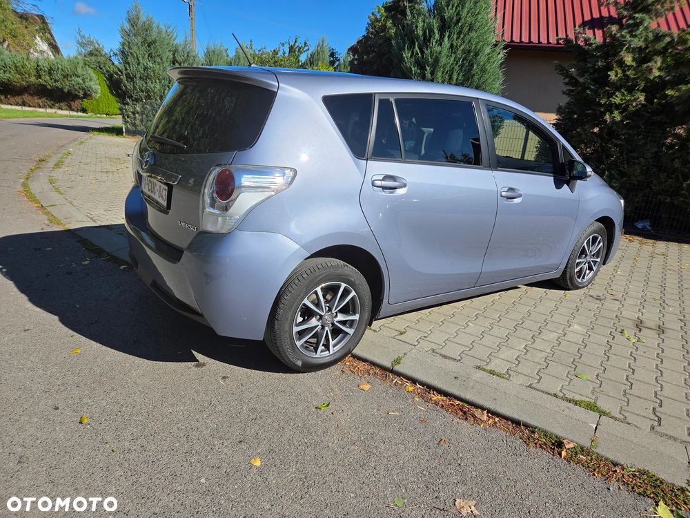 Toyota Verso - 12