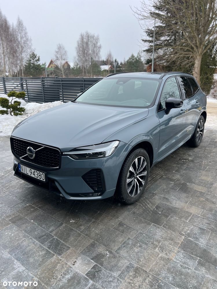 Volvo XC 60 B5 B AWD R-Design - 2