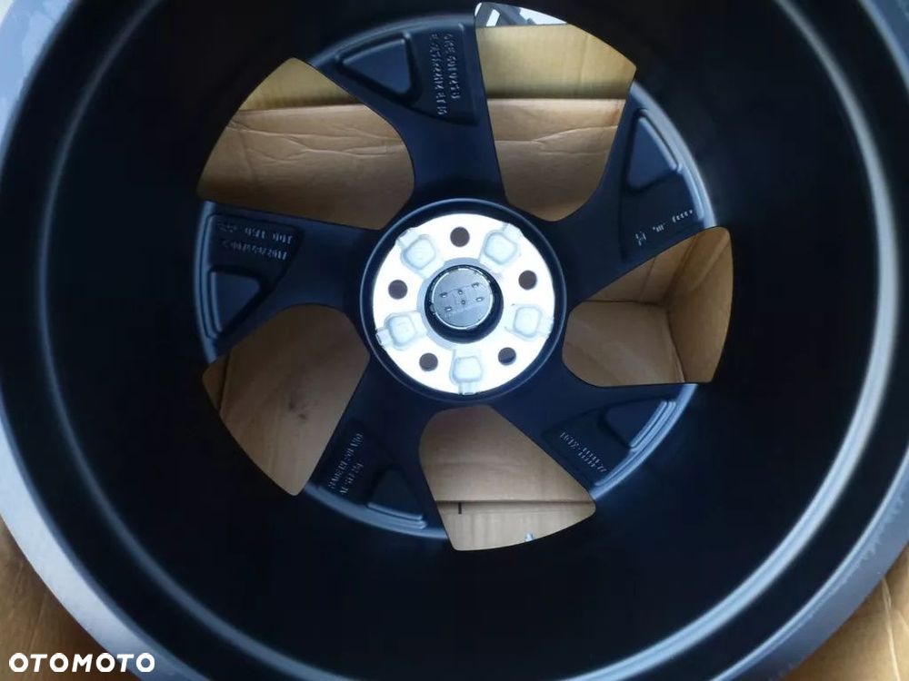 AUDI Q7 E-TRON RSQ8 RS6 RS7 RS5 22' 4KE - 8