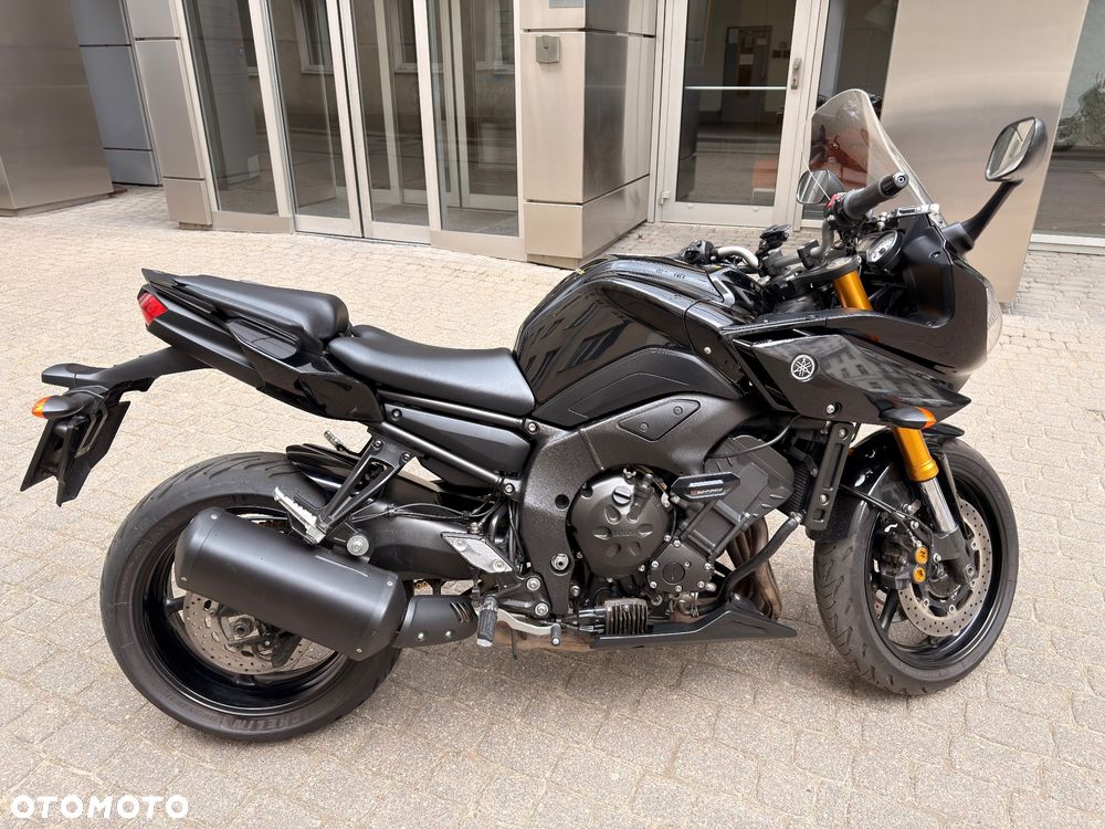 Yamaha FZ8 - 7