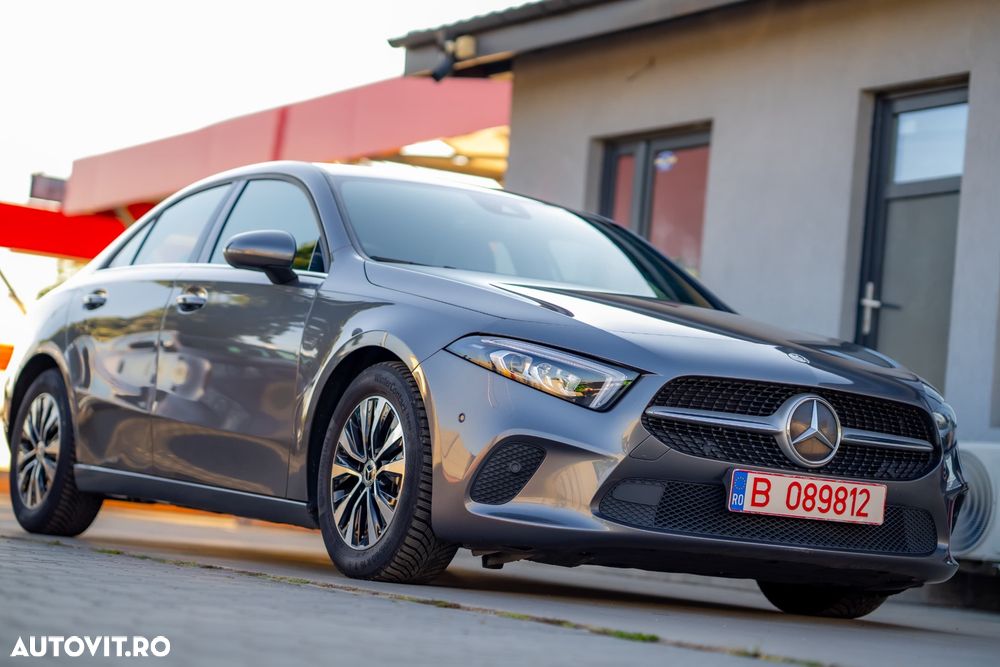Mercedes-Benz A 180 d 8G-DCT - 1