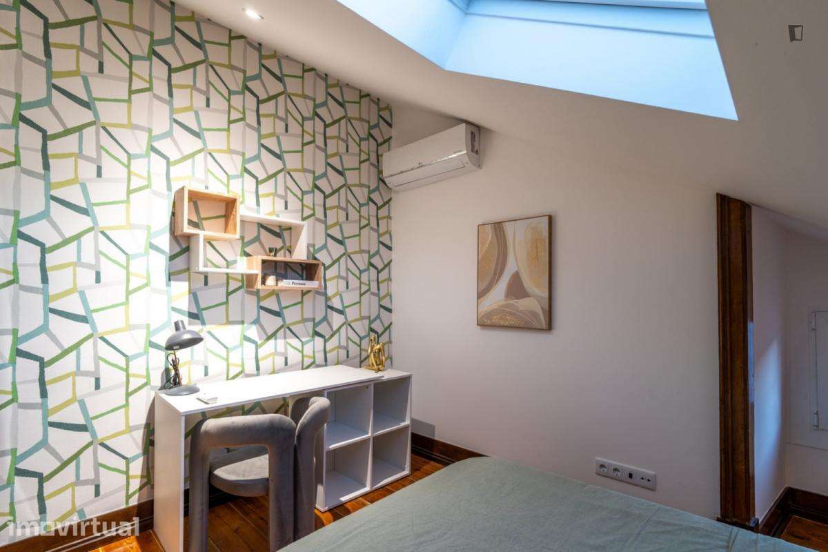 Quarto - localizado em Marquês de Pombal Lisbon - Grande imagem: 3/26