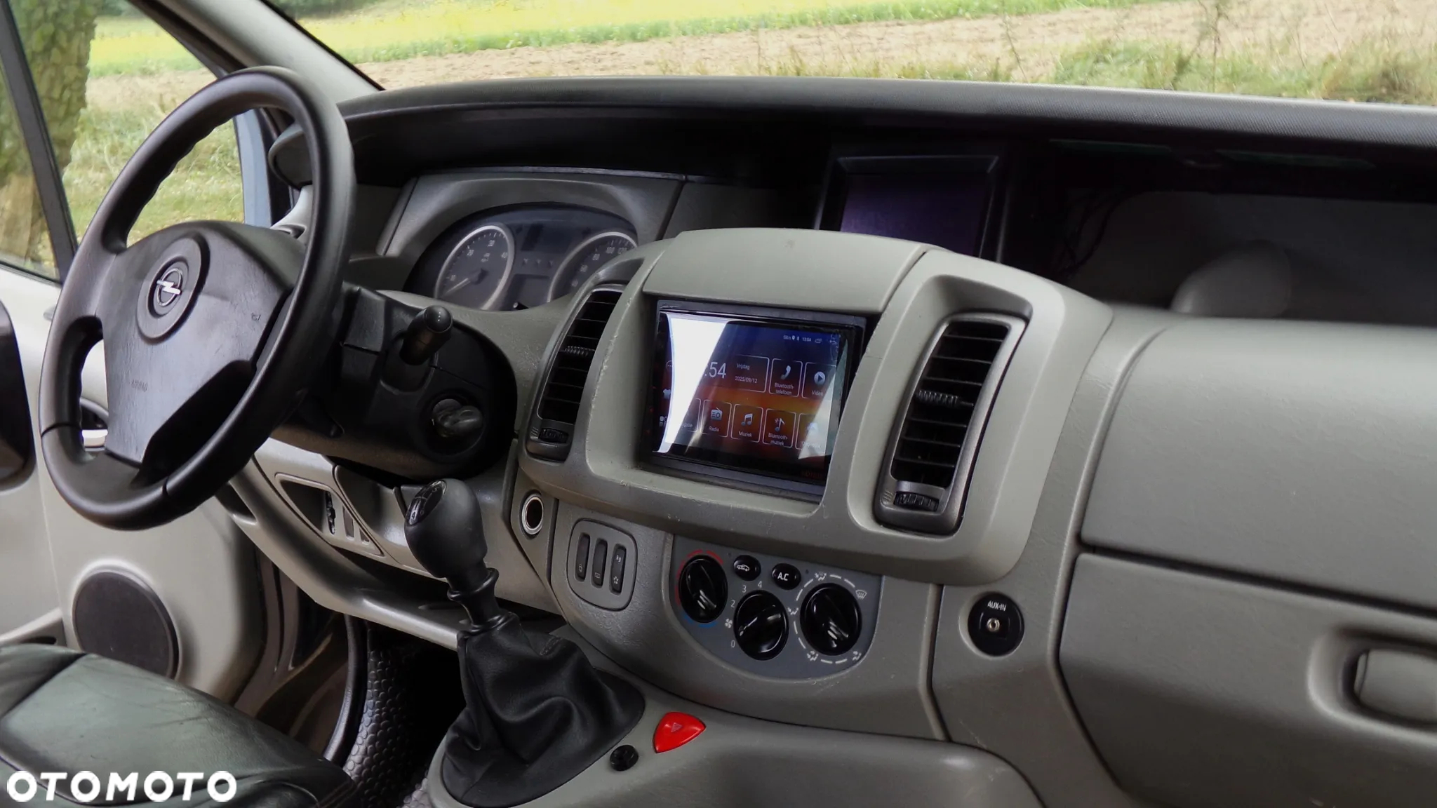 Opel VIVARO 2.5 150KM * LONG * KLIMA * BRYGADÓWKA * ZADBANY ! - 15