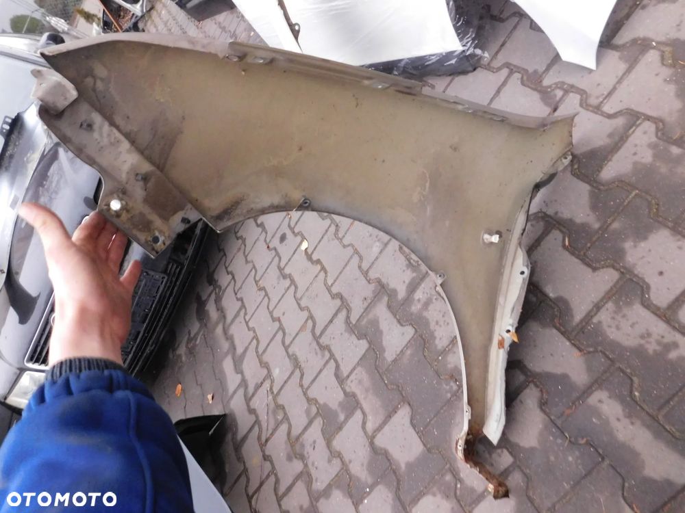 błotnik prawy przód SKODA FABIA I 01-10 - 8