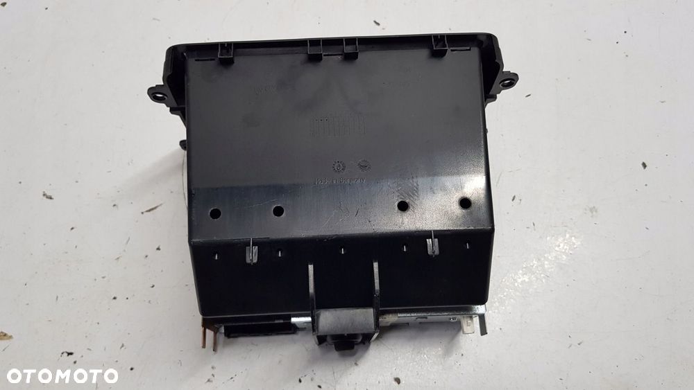 radio VW Caddy III 2K0035156 - 6