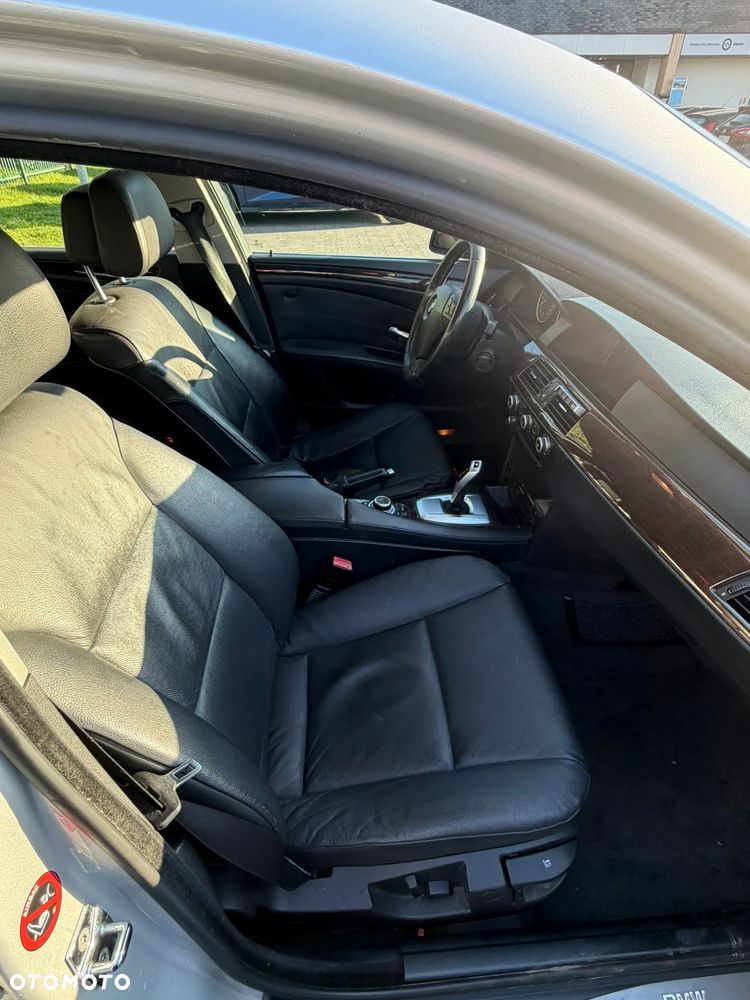 BMW Seria 5 520d - 10