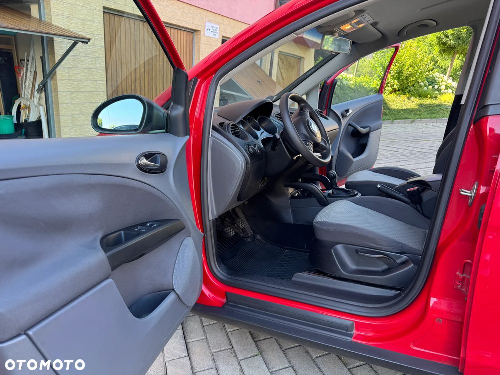 Seat Altea 1.6 Reference - 11