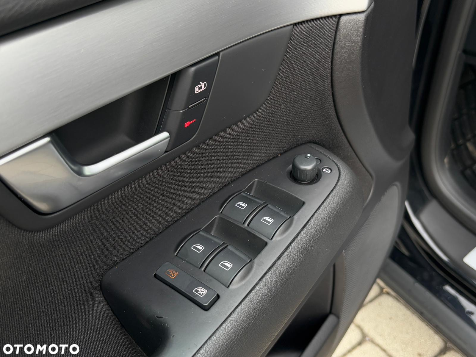 Audi A4 Avant 1.8 T - 16