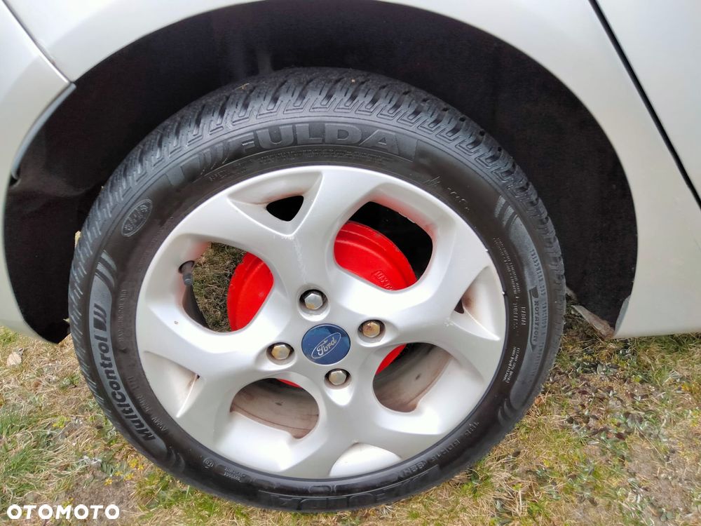 Ford Fiesta 1.25 Celebration - 9