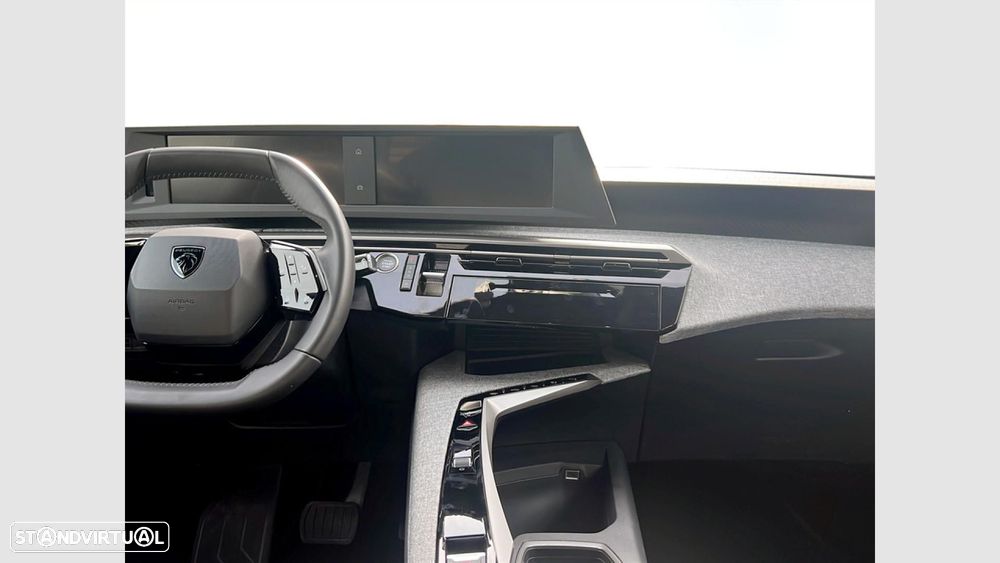 Peugeot 3008 1.2 Hybrid Allure e-DCS6 - 19
