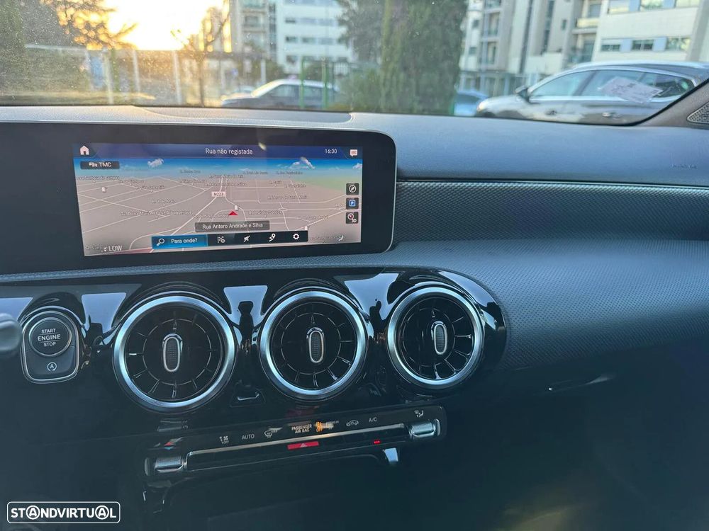 Mercedes-Benz A 180 d Style Plus Aut. - 38