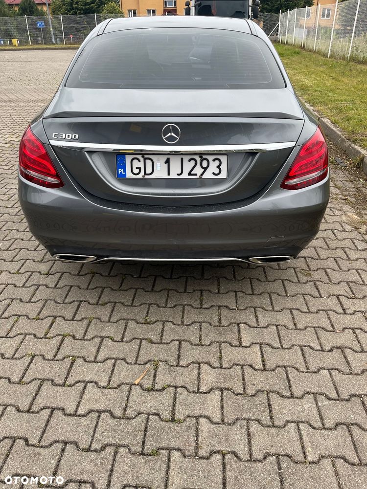 Mercedes-Benz Klasa C 300 7G-TRONIC - 5