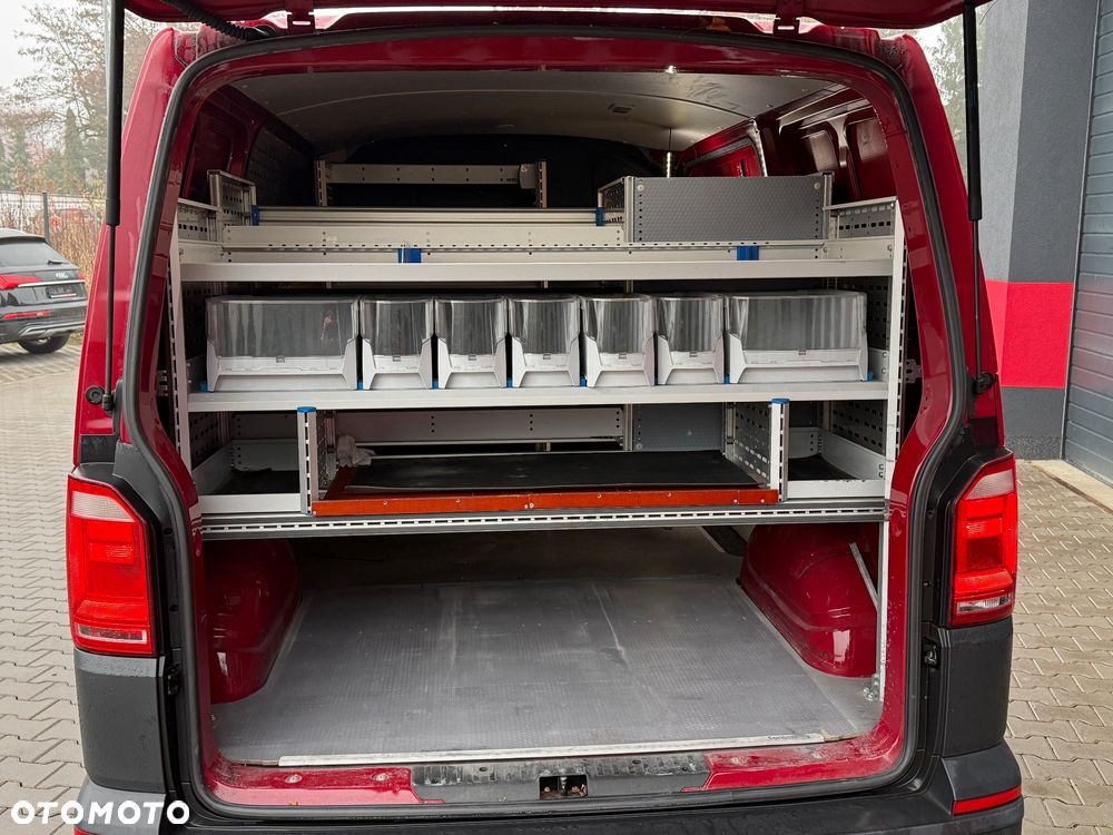 Volkswagen Transporter T6 2.0TDI 150 KM Mobilny Warsztat Klima PDC Grz.Szyb - 18