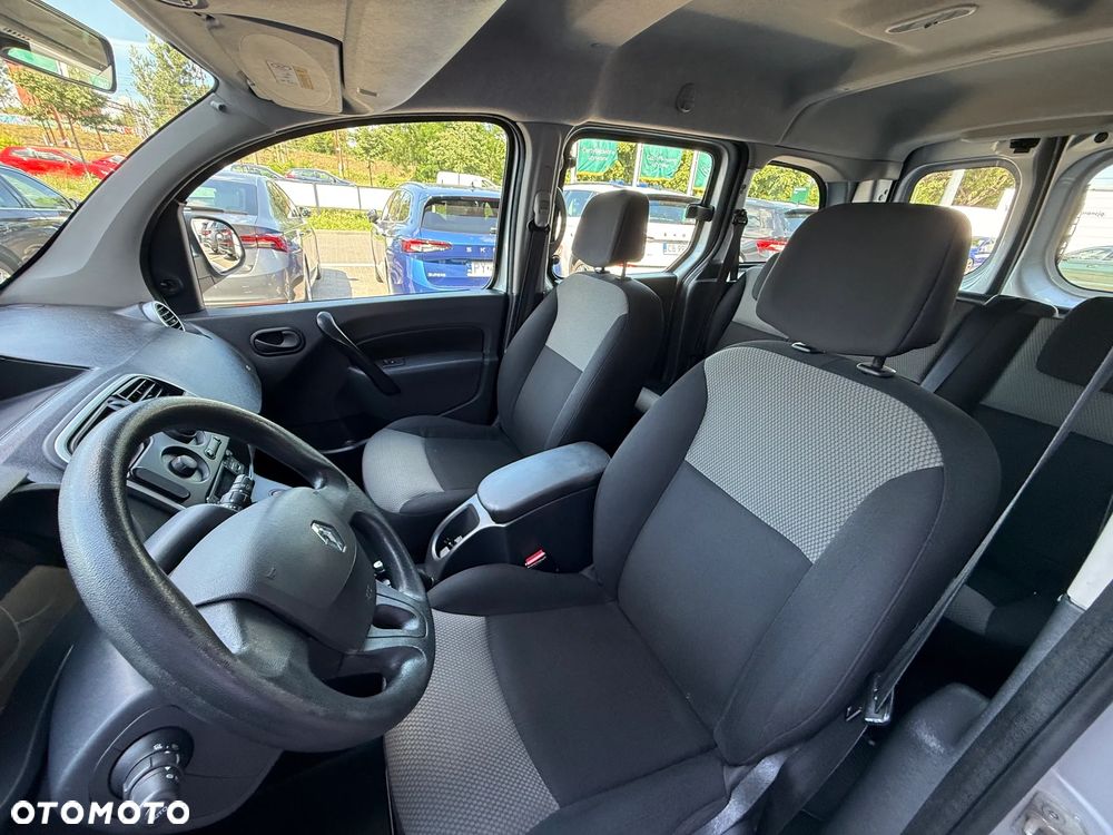 Renault Kangoo 1.5 dCi Business Eu6 - 17