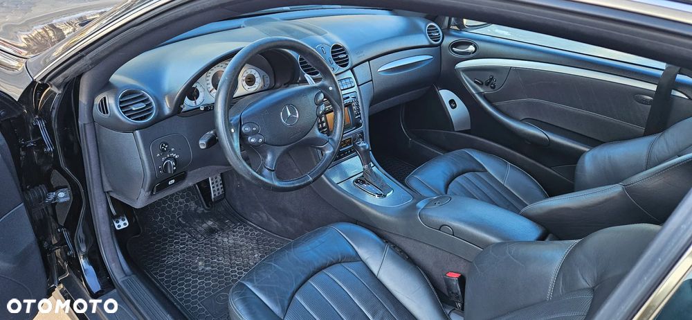 Mercedes-Benz CLK 55 AMG - 24