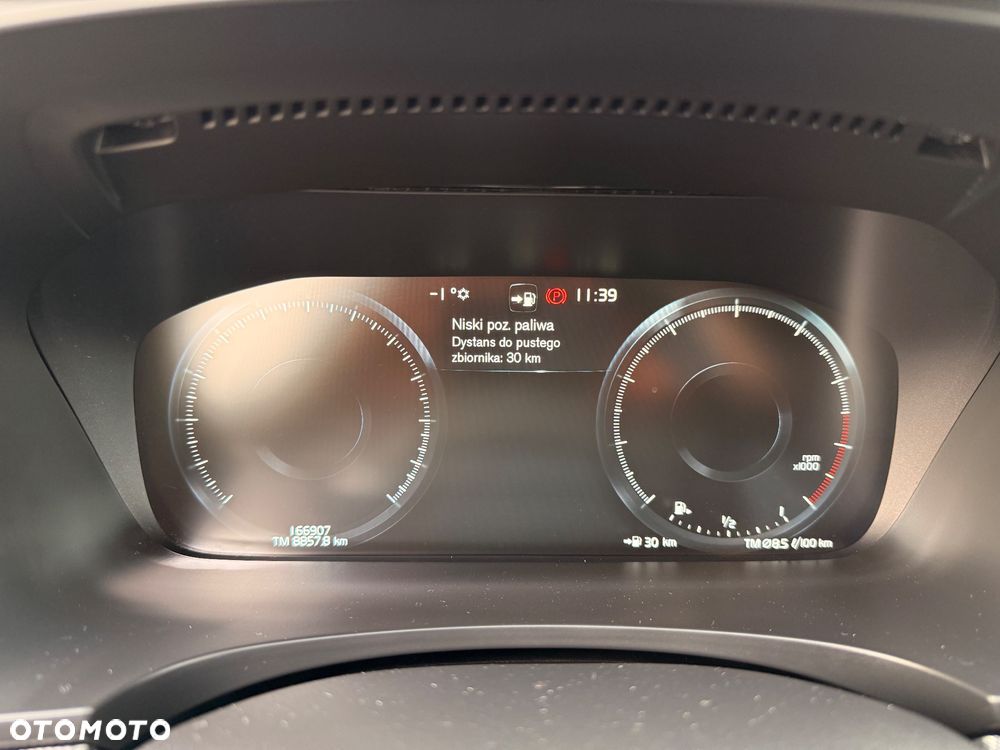 Volvo V90 T4 R-Design - 22